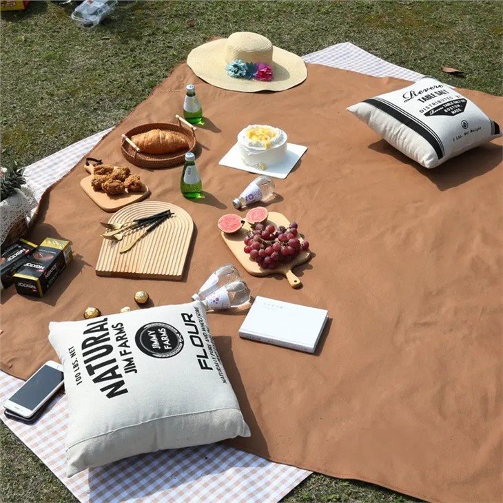 China Blue Picnic Blanket