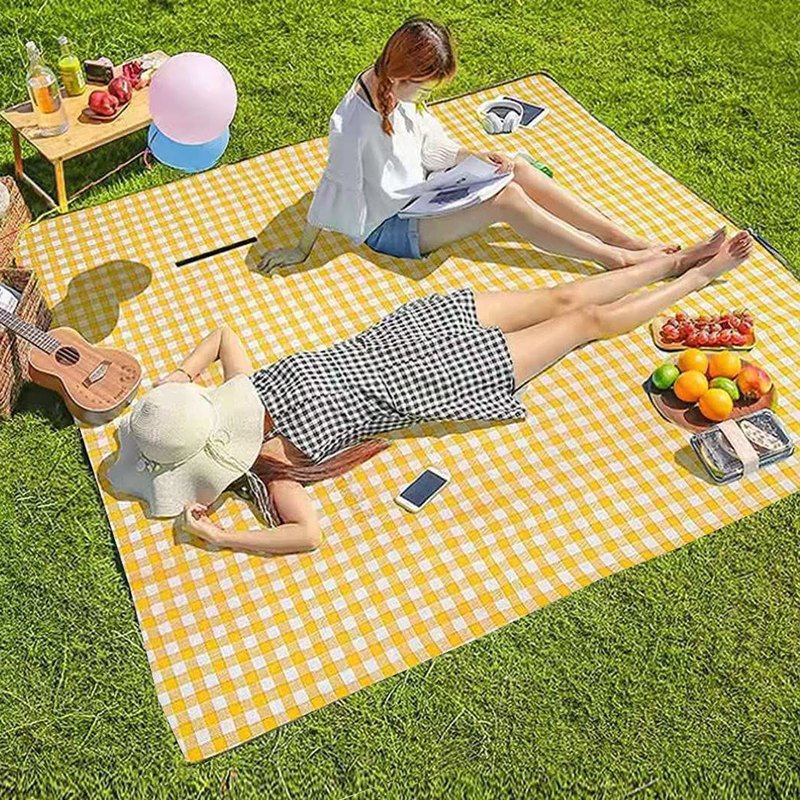 Picnic tæppe på græs